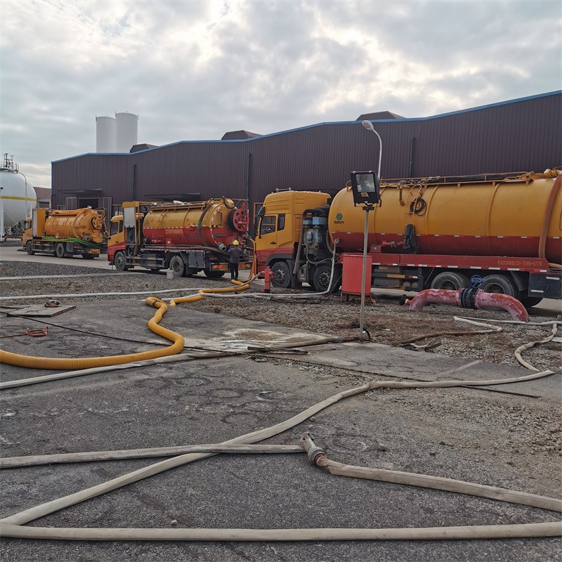 上犹污水池清理