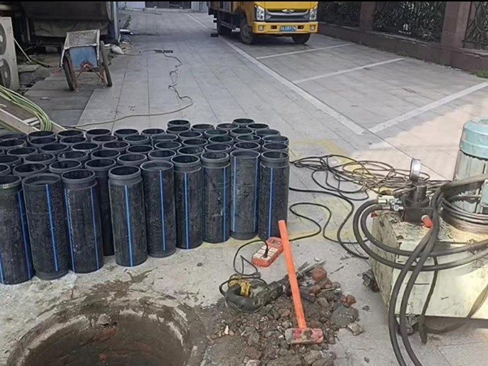 上犹PE置换管厂家 DN315置换管 非开挖管短管置换